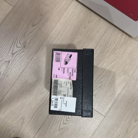 Authentic Chanel Shoe Box - Picture 2 of 4